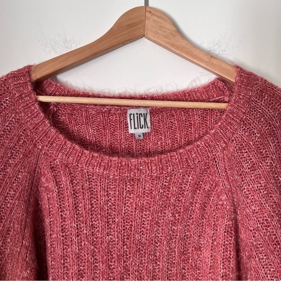 Flick Slub Ribbed Fuzzy Soft Bell Sleeve Coral Sweater M NEW - Picture 3 of 14